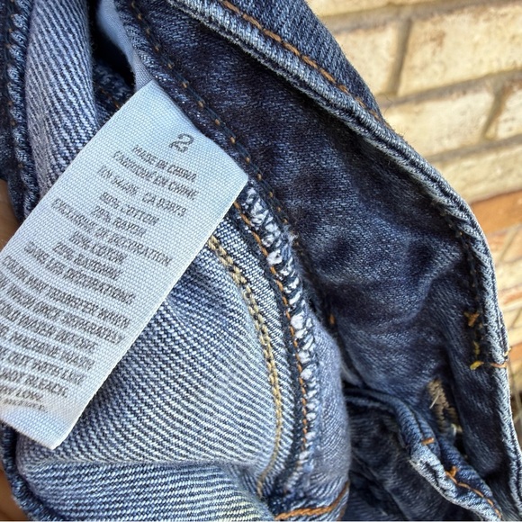 American Eagle Distressed Jean Shorts - Picture 9 of 10